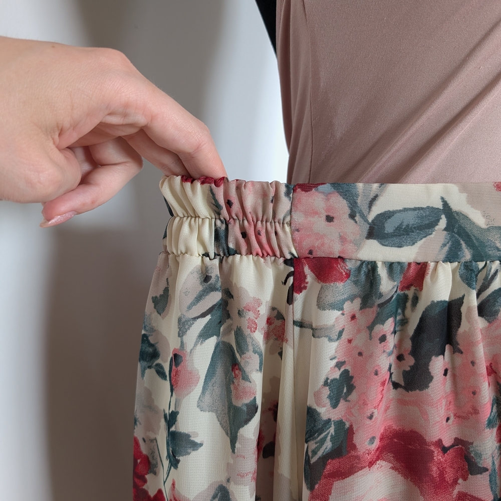 Cream And Red Flowy Floral Mikarose A-line Skirt Size M - Picture 5 of 10